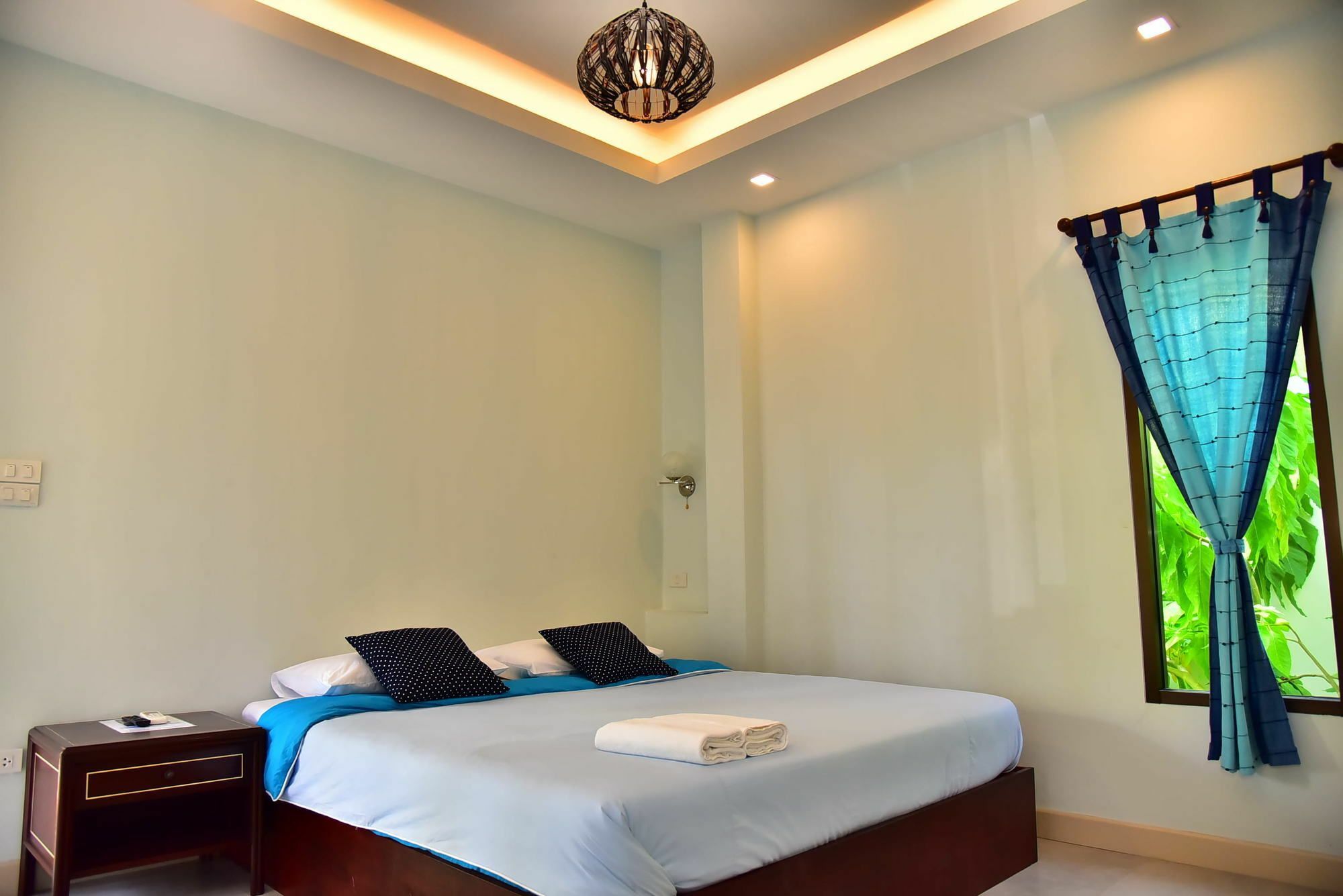 The House At Pranburi Hotel Екстериор снимка